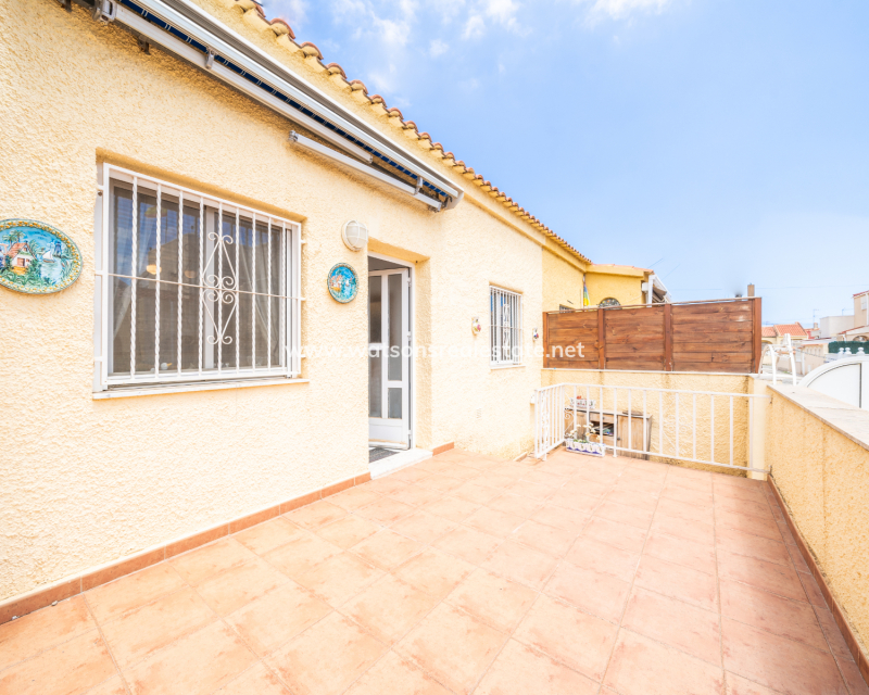 Resale - Reihenhaus - Urb. La Marina