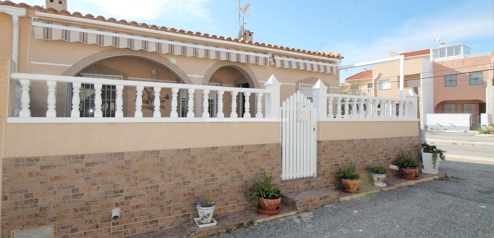 Resale - Reihenhaus - Urb. La Marina