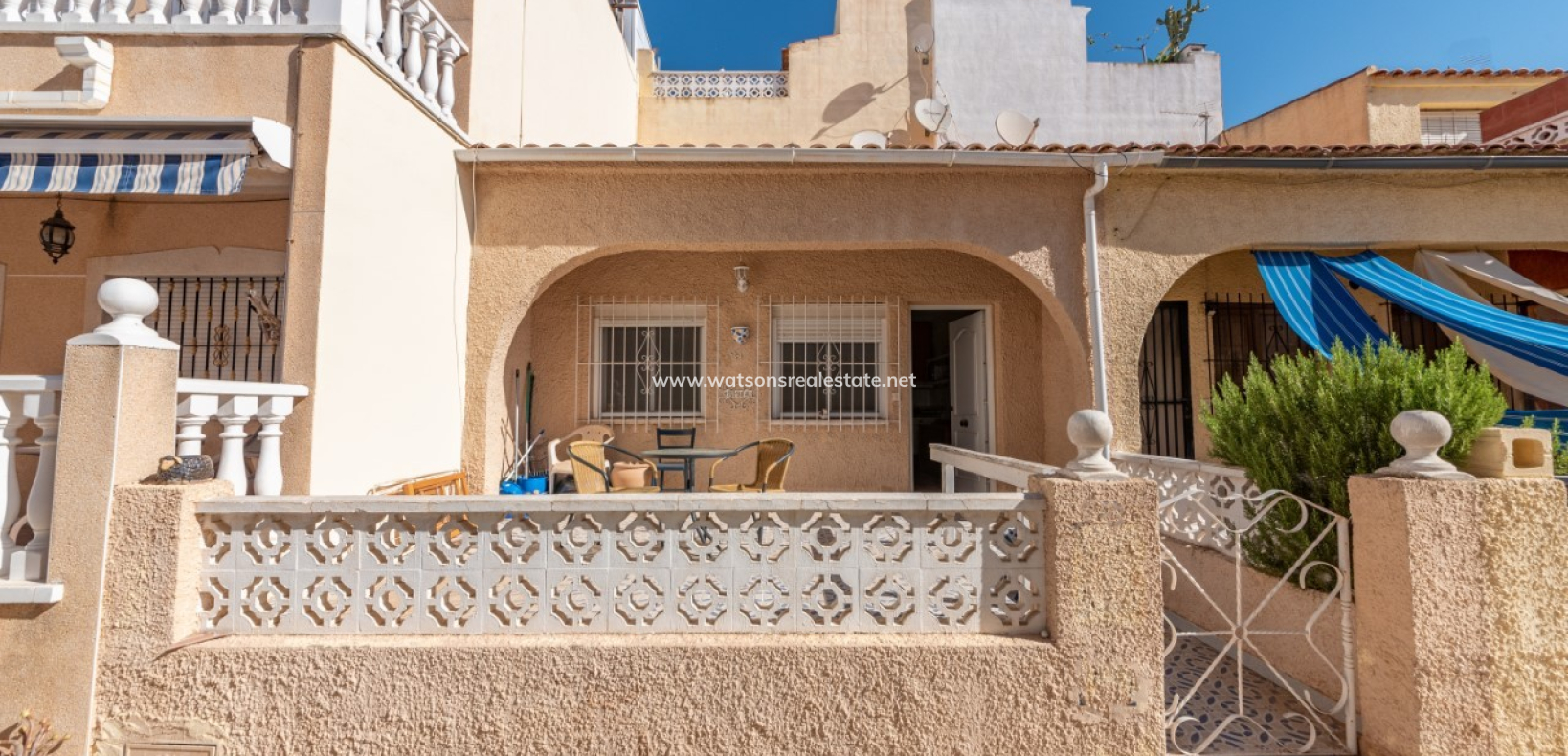 Resale - Reihenhaus - Urb. La Marina