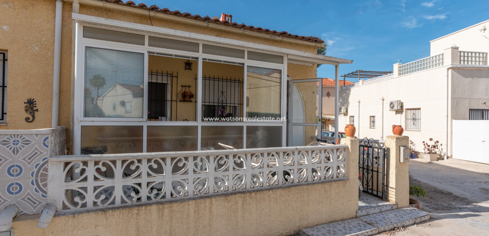 Resale - Reihenhaus - Urb. La Marina