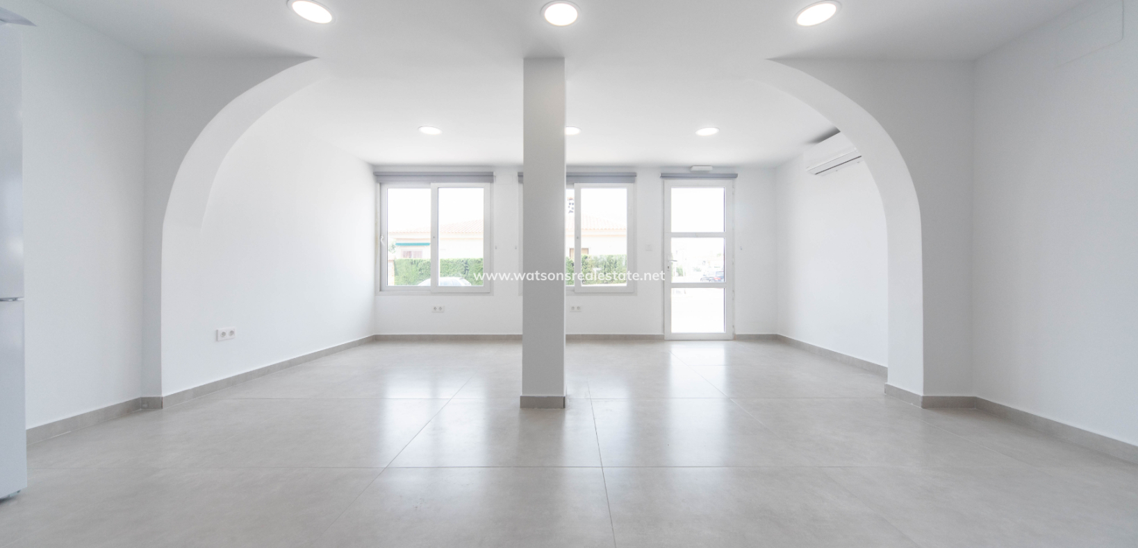 Resale - Reihenhaus - Urb. La Marina