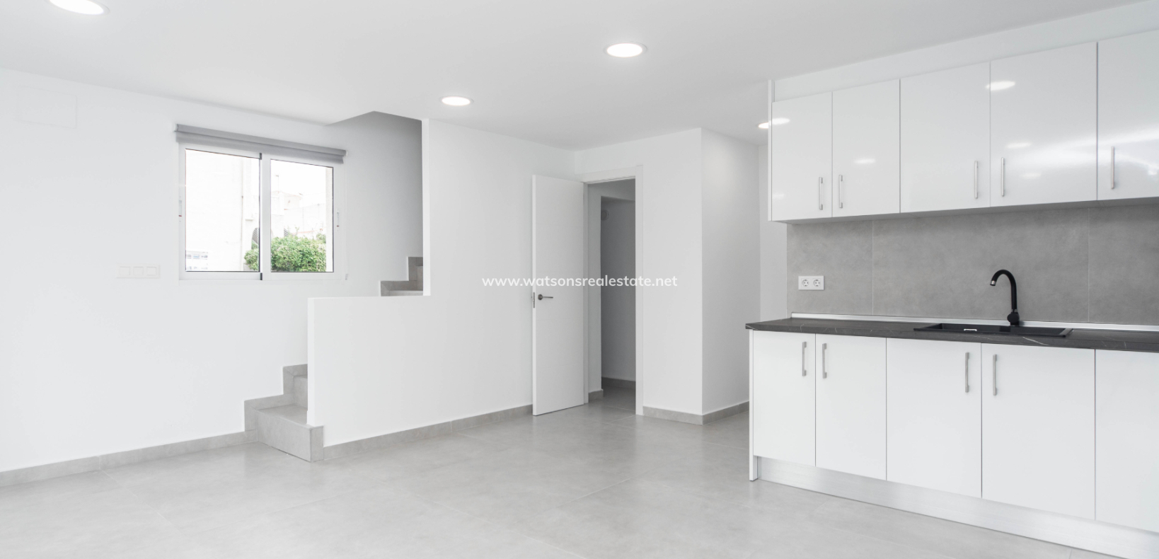 Resale - Reihenhaus - Urb. La Marina