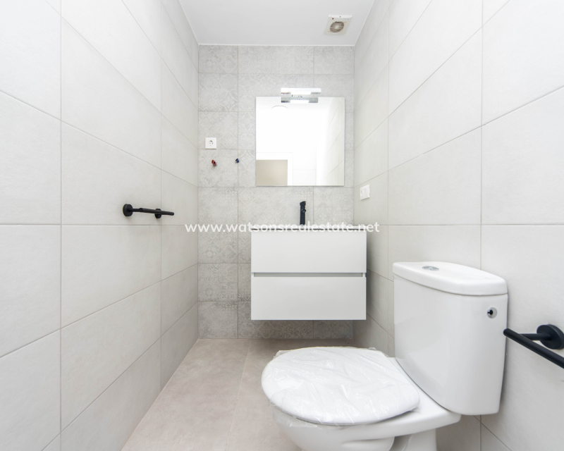 Resale - Reihenhaus - Urb. La Marina