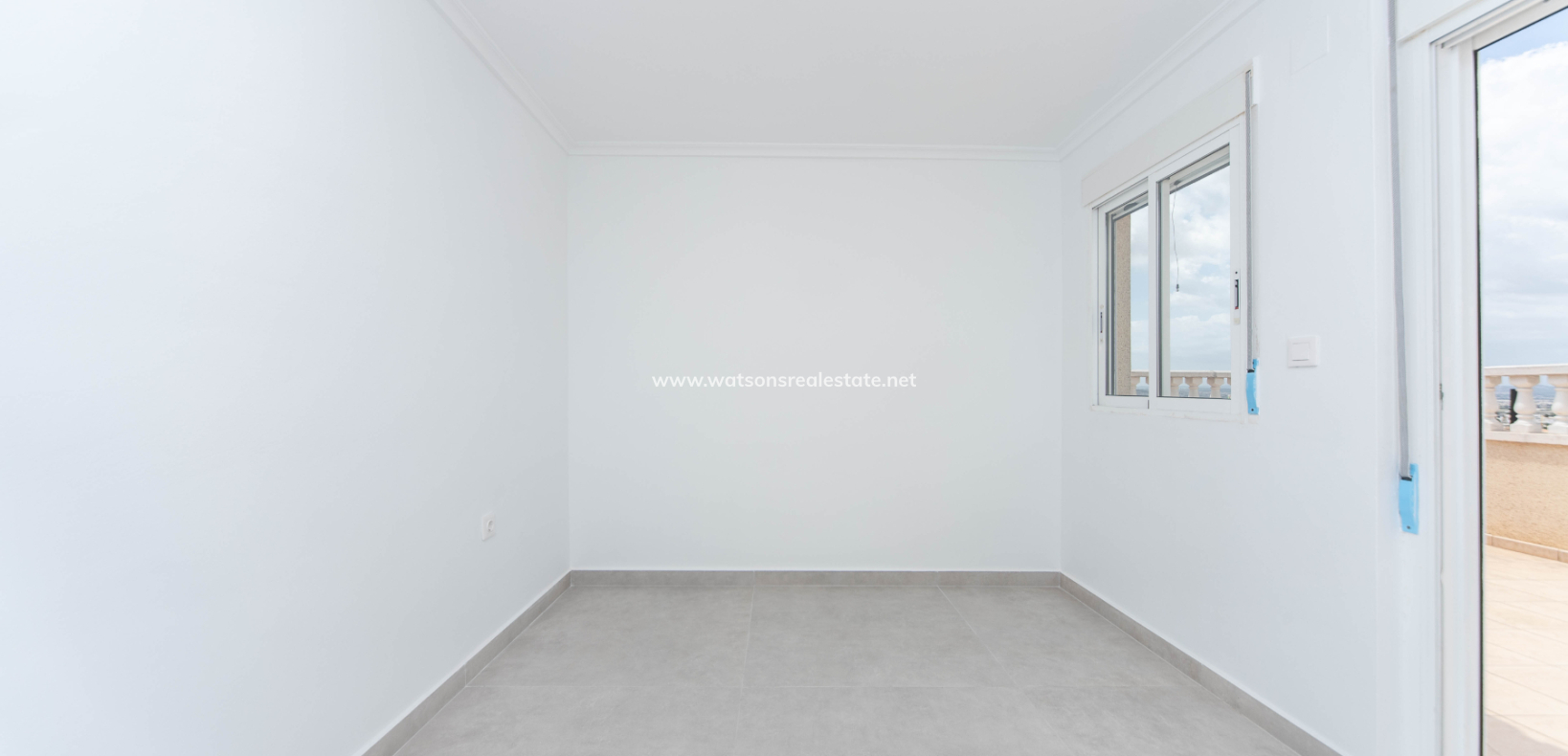 Resale - Reihenhaus - Urb. La Marina