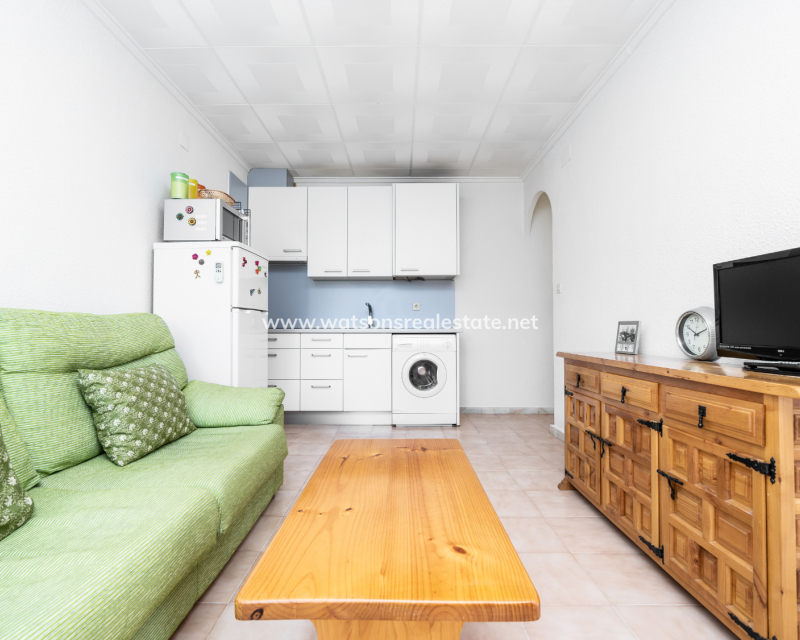 Resale - Reihenhaus - Urb. La Marina