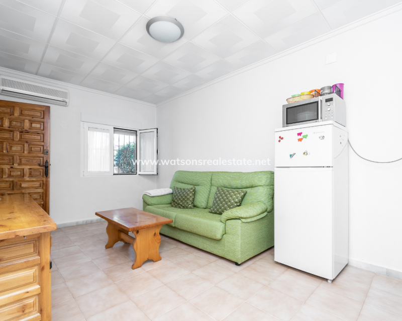 Resale - Reihenhaus - Urb. La Marina