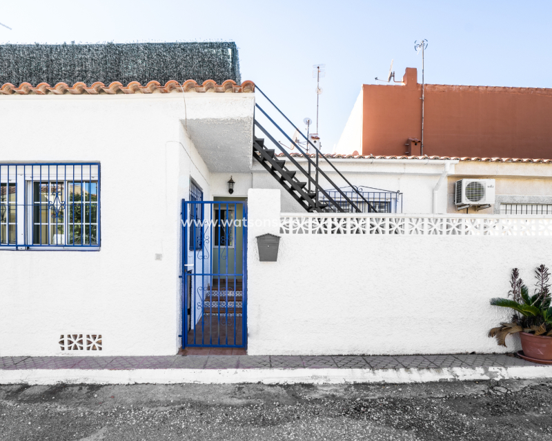 Resale - Reihenhaus - Urb. La Marina