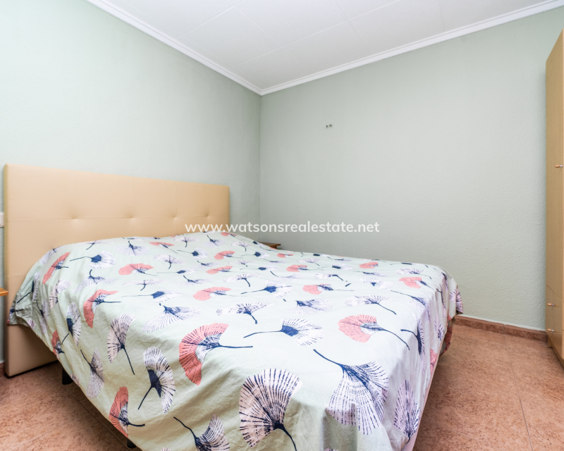 Resale - Reihenhaus - Urb. La Marina