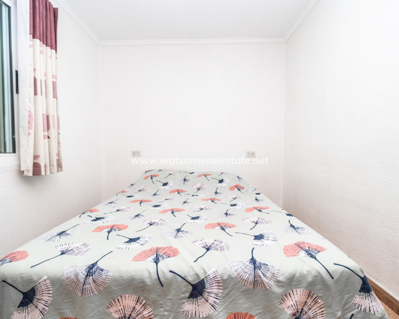 Resale - Reihenhaus - Urb. La Marina