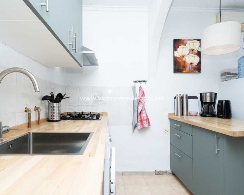 Resale - Reihenhaus - Urb. La Marina