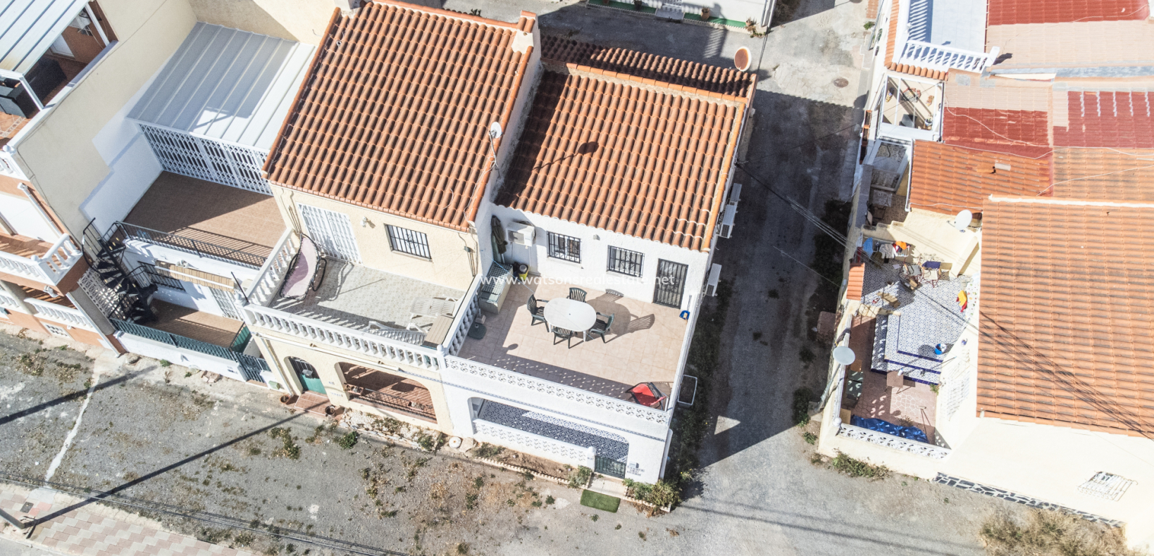 Resale - Reihenhaus - Urb. La Marina