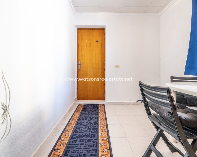 Resale - Reihenhaus - Urb. La Marina