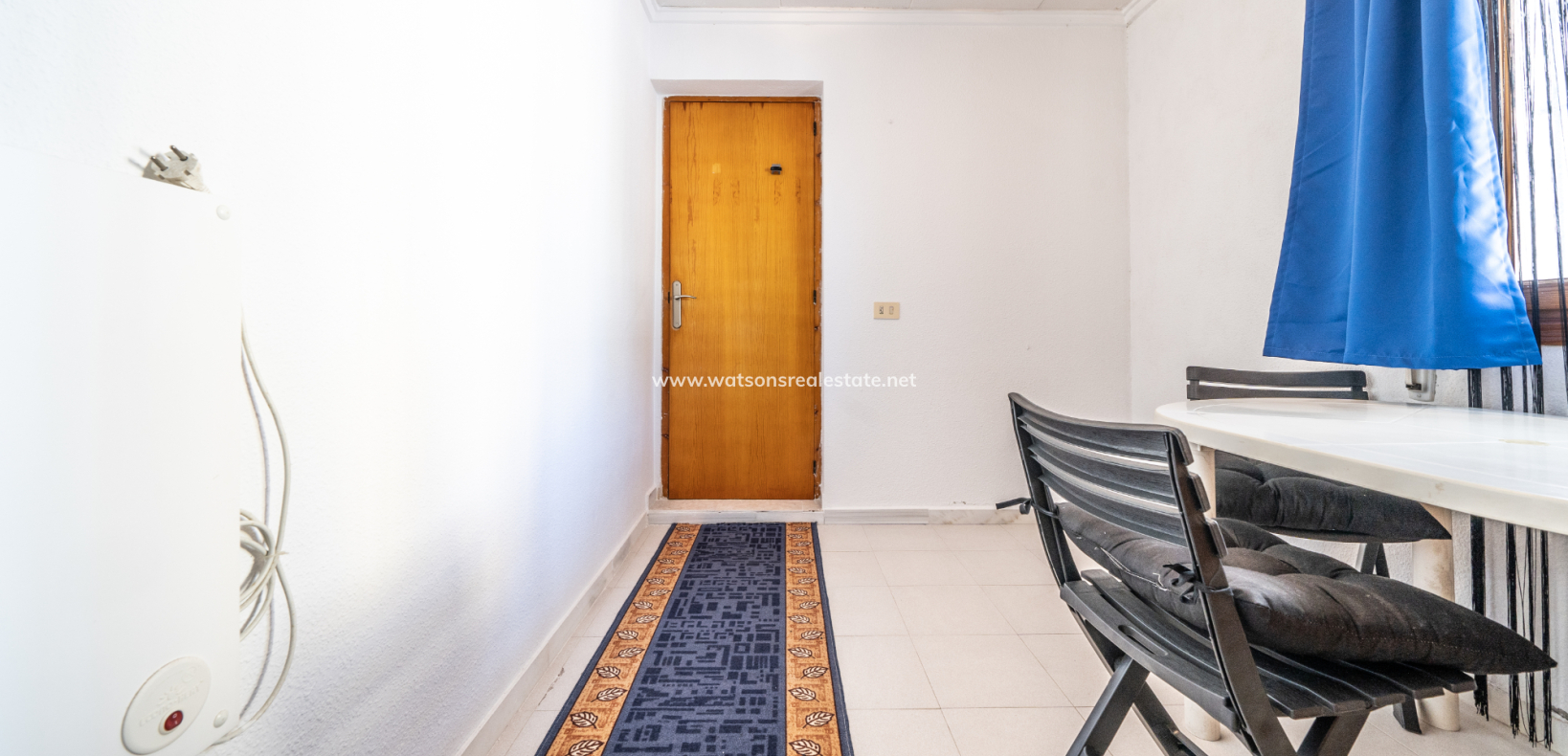 Resale - Reihenhaus - Urb. La Marina