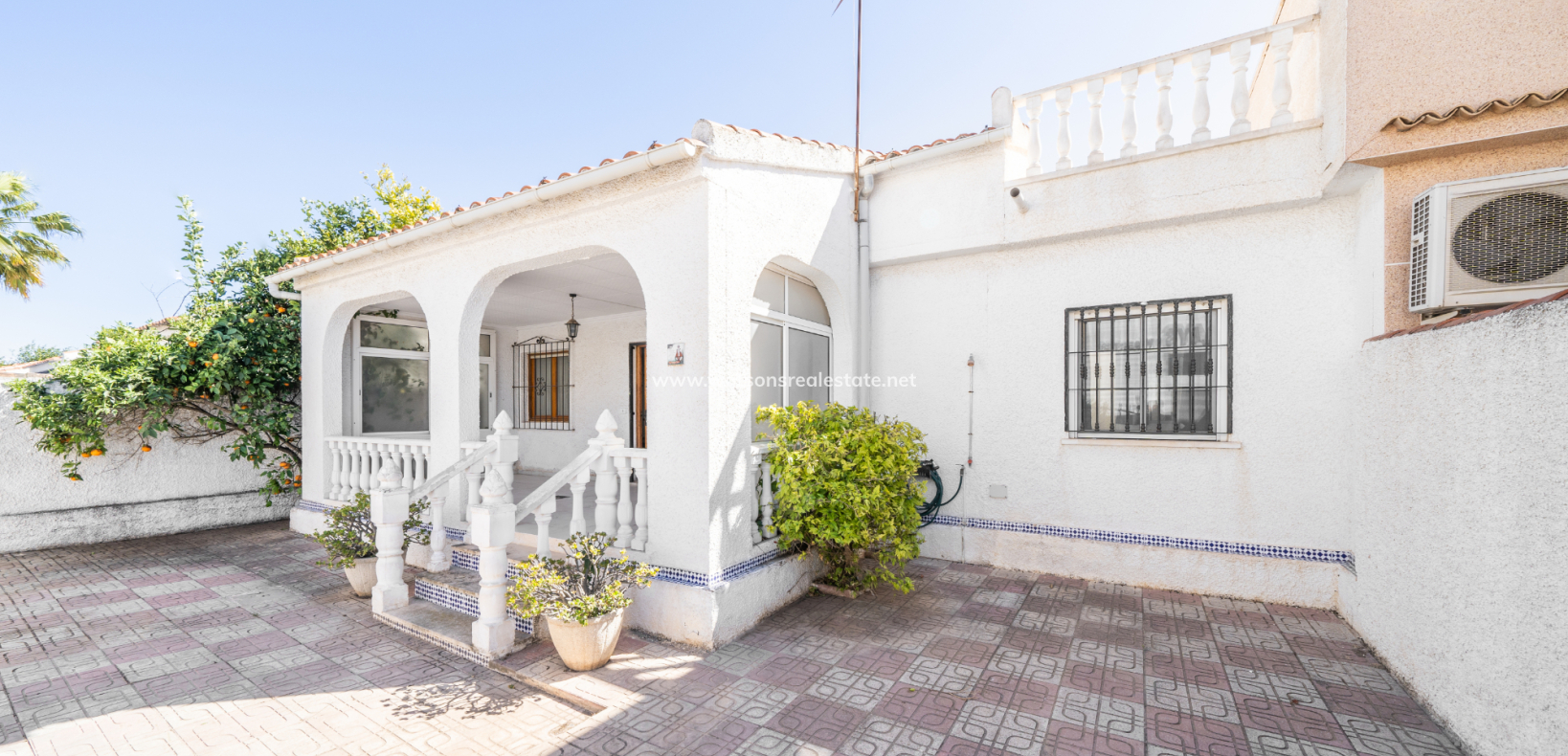 Resale - Reihenhaus - Urb. La Marina