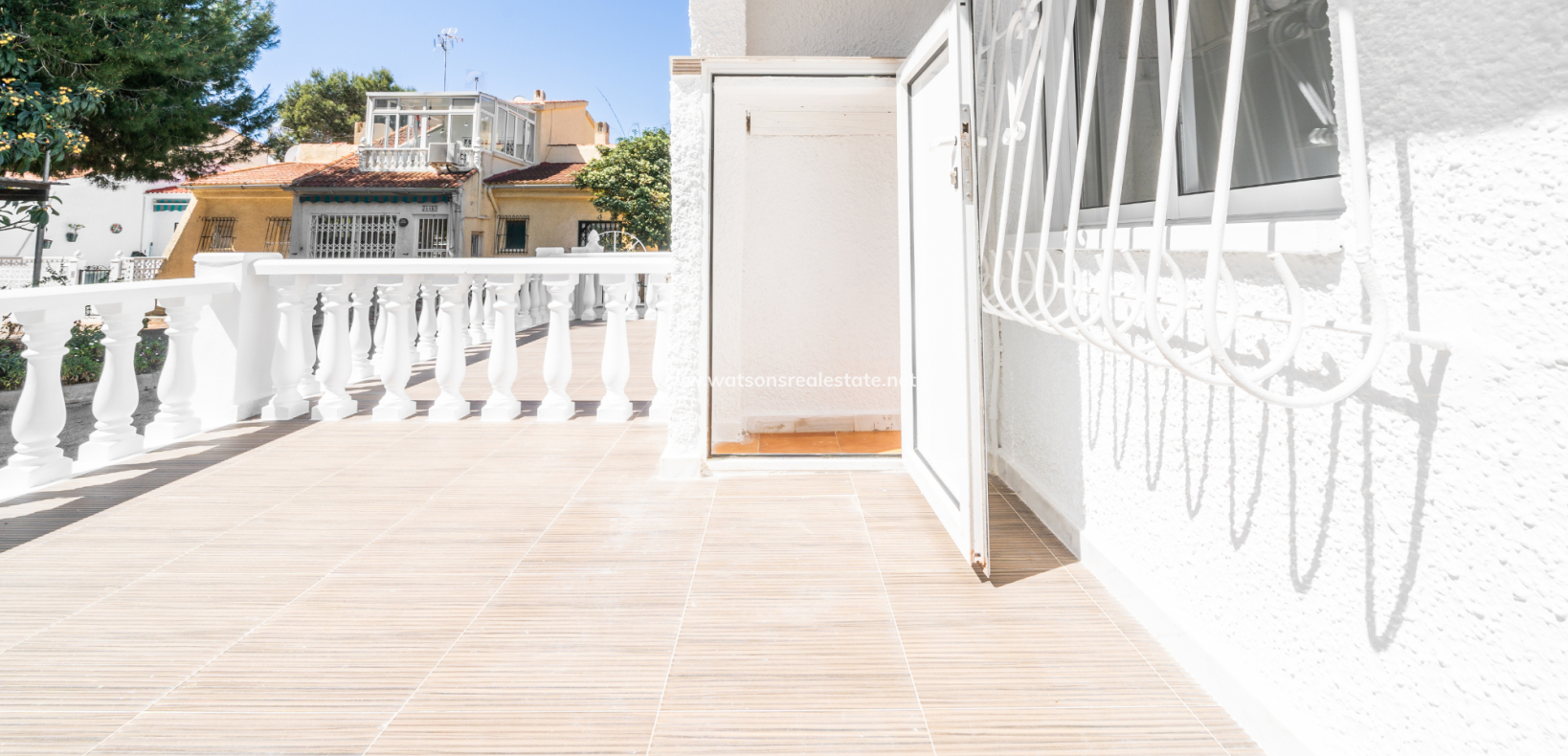 Resale - Reihenhaus - Urb. La Marina