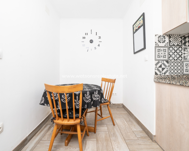 Resale - Reihenhaus - Urb. La Marina