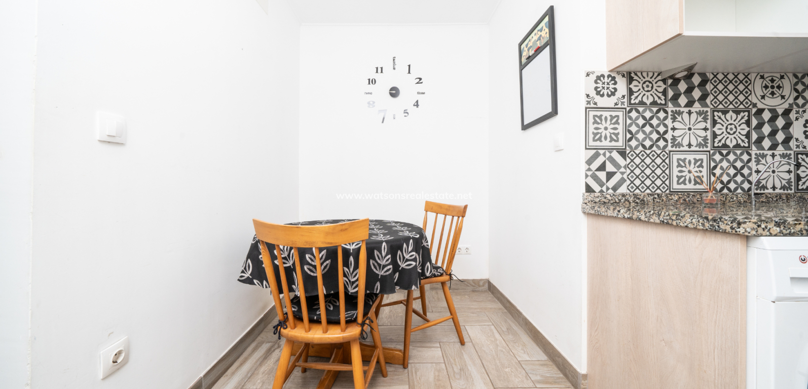 Resale - Reihenhaus - Urb. La Marina