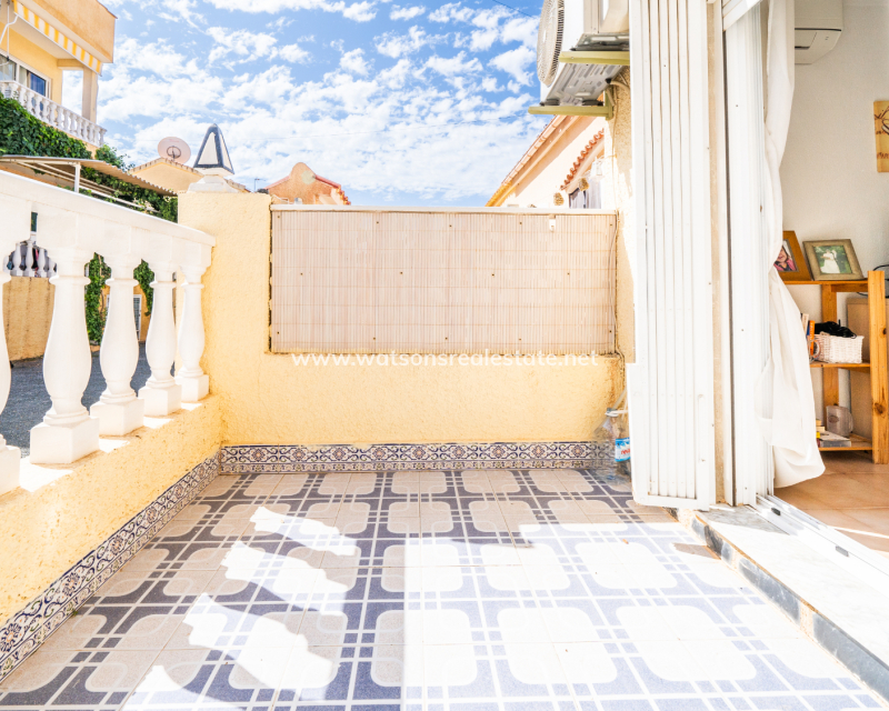 Resale - Reihenhaus - Urb. La Marina