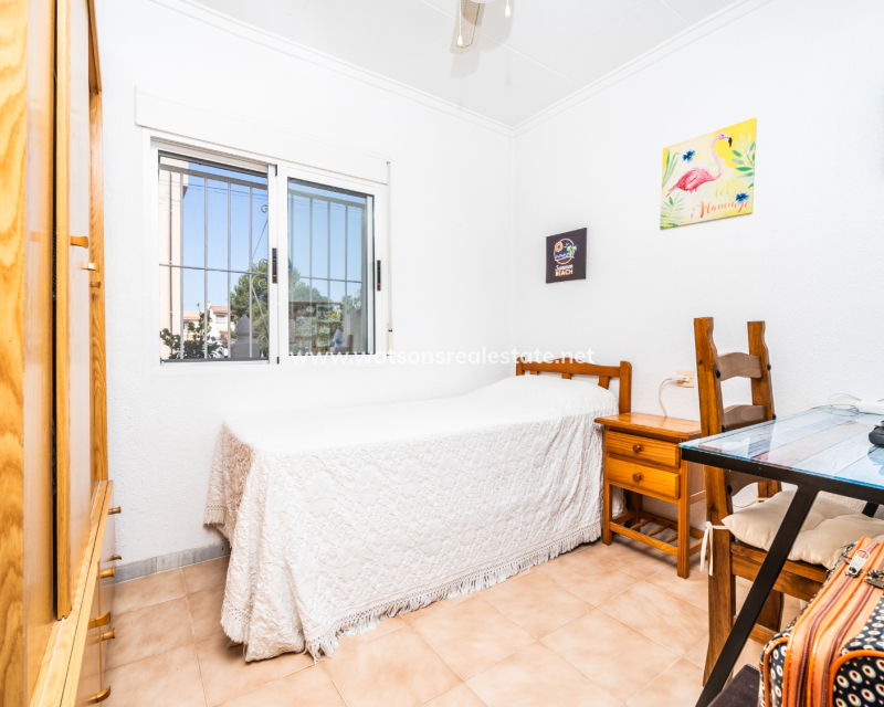 Resale - Reihenhaus - Urb. La Marina