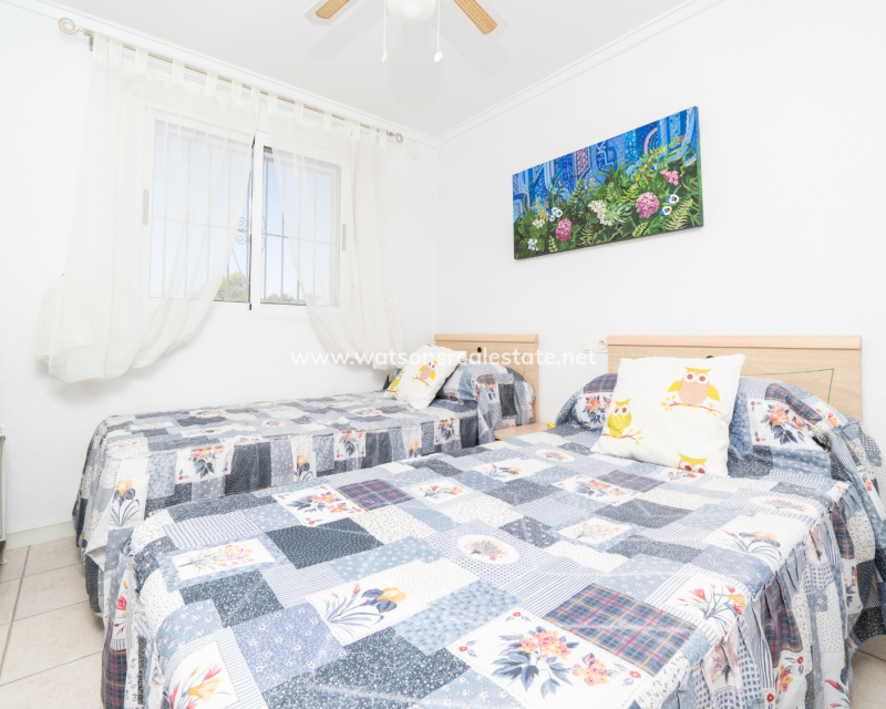 Resale - Reihenhaus - Urb. La Marina