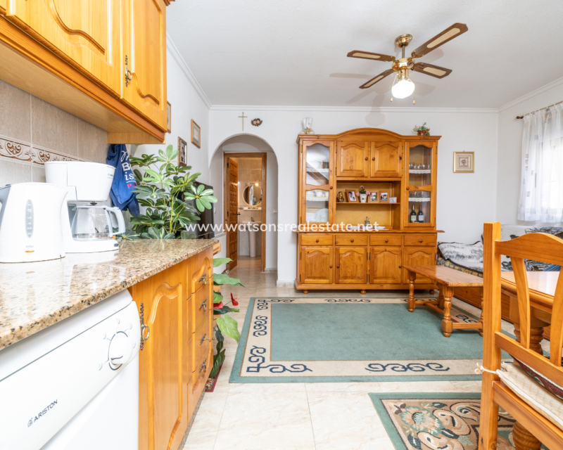 Resale - Reihenhaus - Urb. La Marina