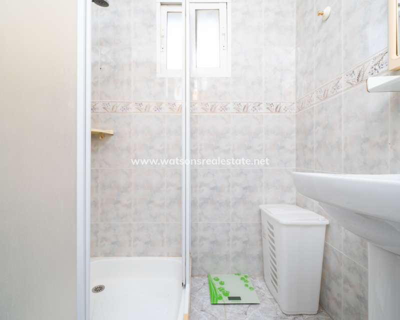 Resale - Reihenhaus - Urb. La Marina