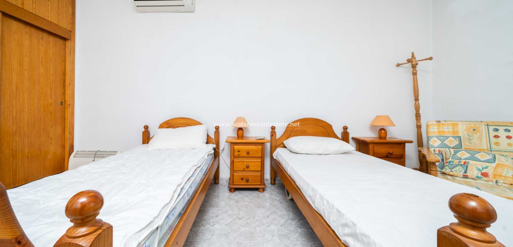 Resale - Reihenhaus - Urb. La Marina