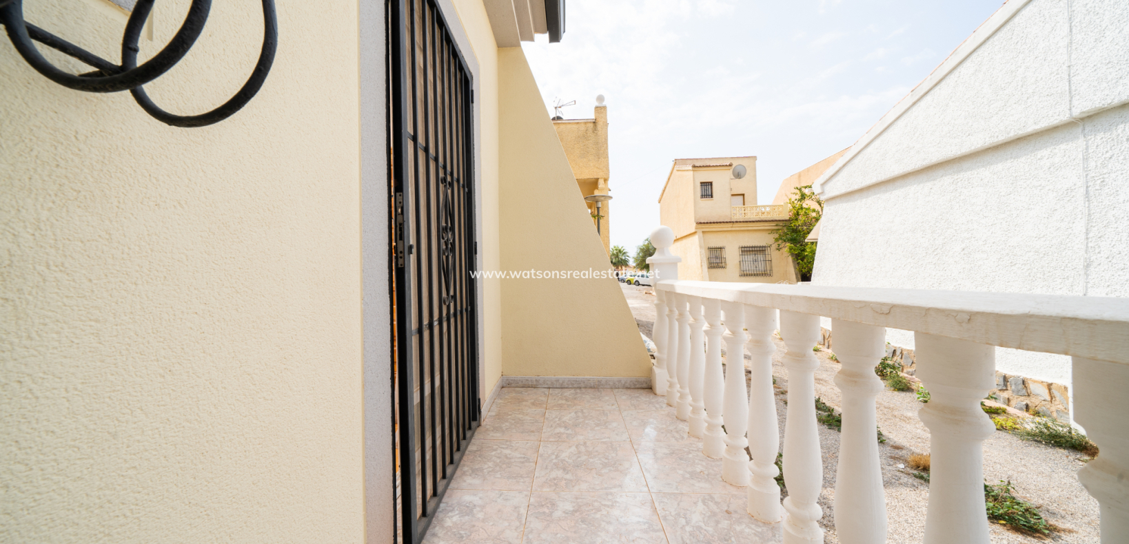 Resale - Reihenhaus - Urb. La Marina