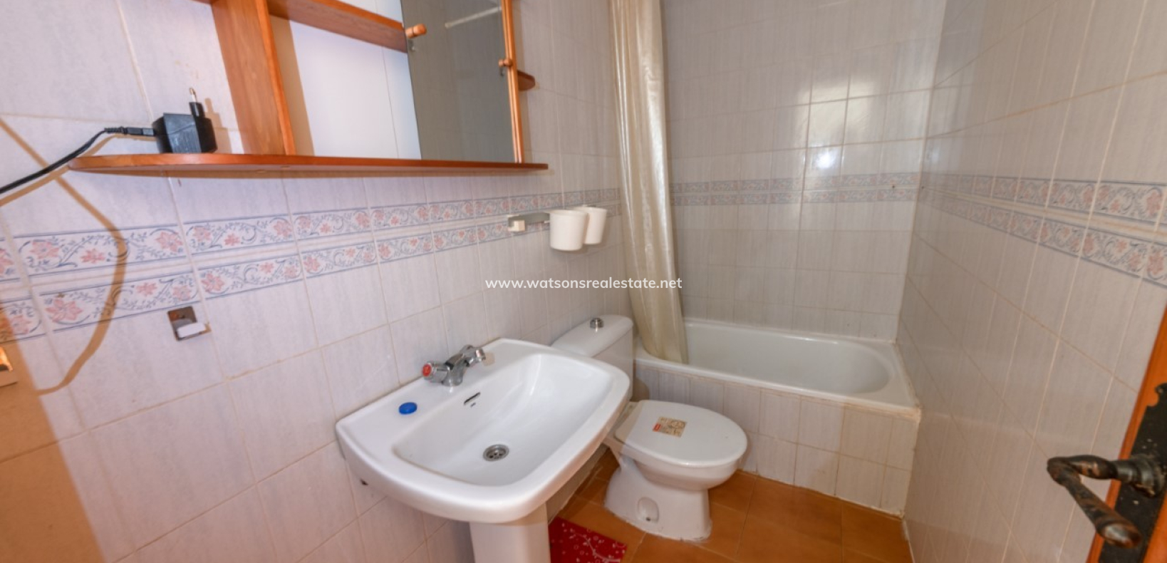 Resale - Reihenhaus - Urb. La Marina