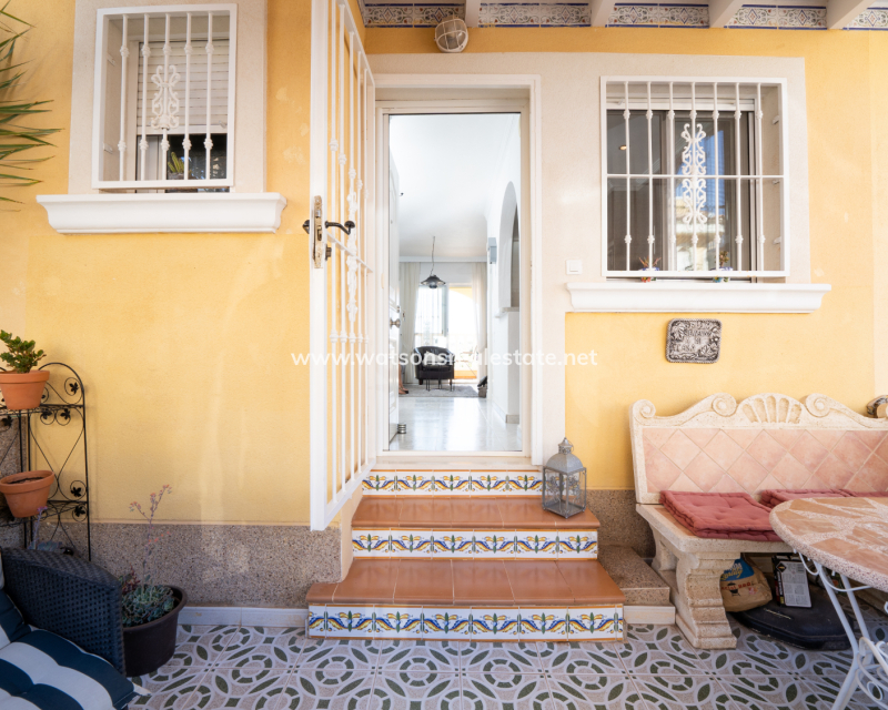 Resale - Reihenhaus - Urb. La Marina