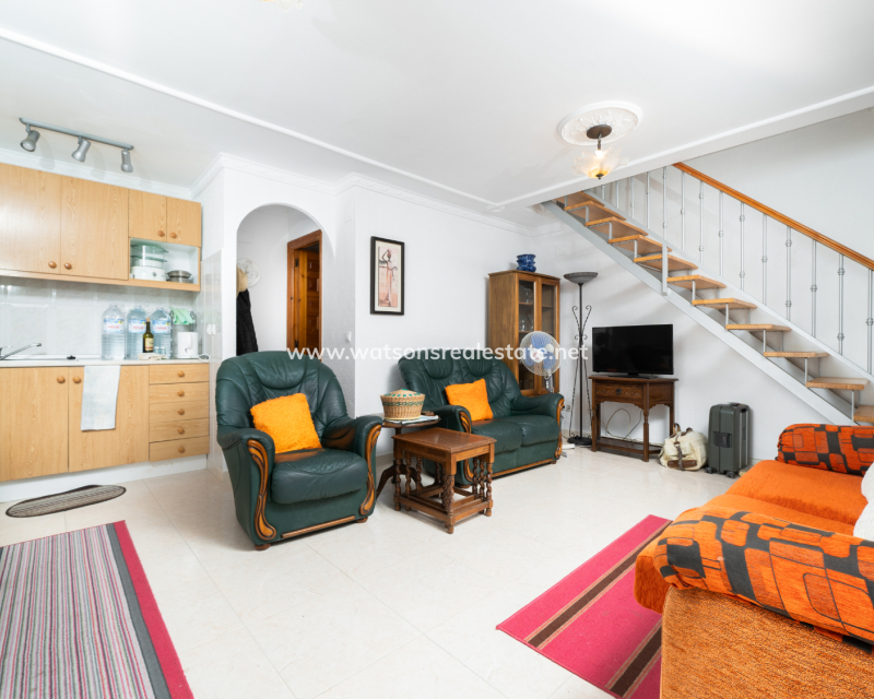 Resale - Reihenhaus - Urb. La Marina