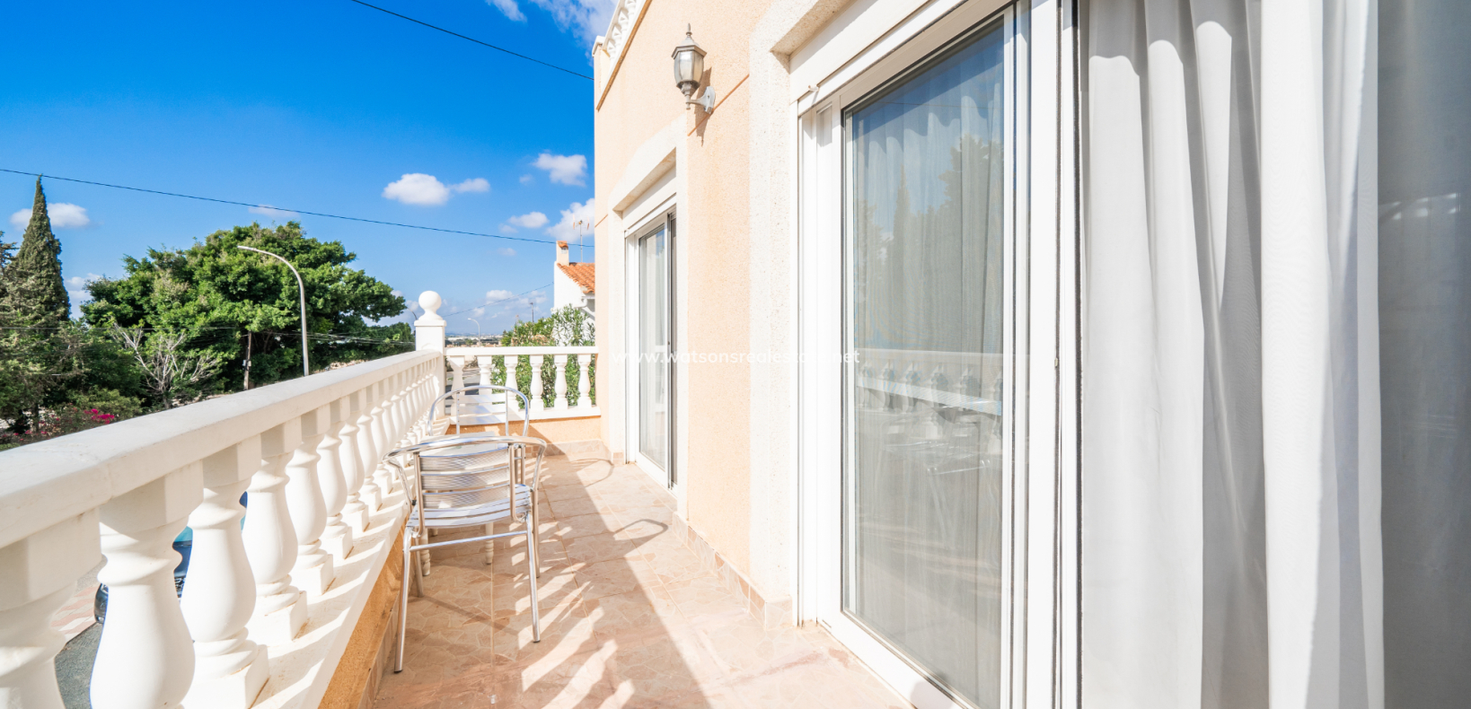 Resale - Reihenhaus - Urb. La Marina