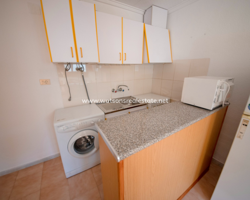 Resale - Reihenhaus - Urb. La Marina