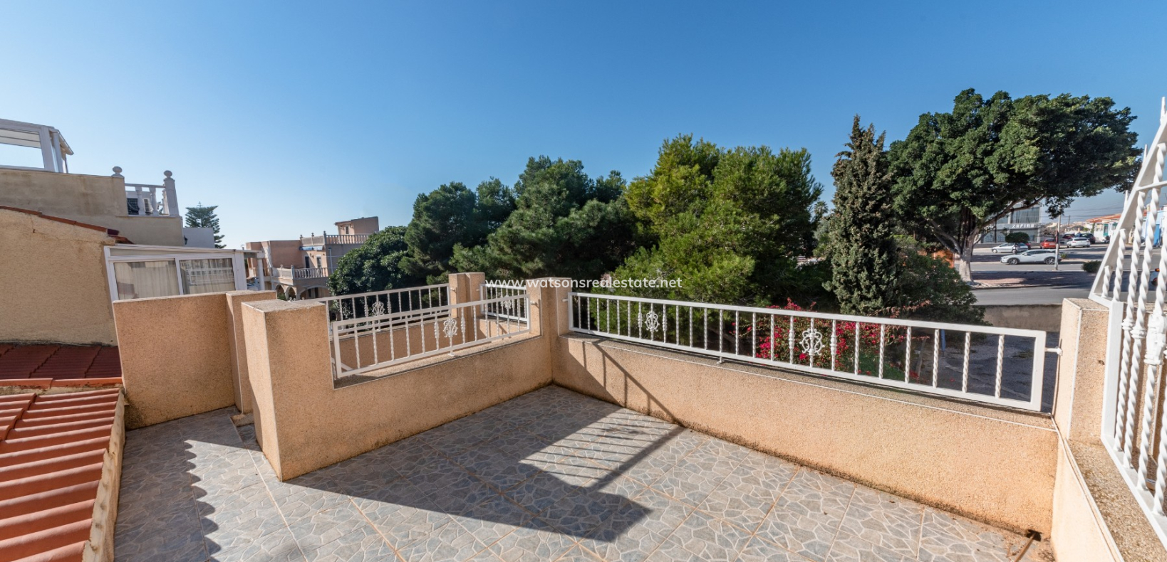 Resale - Reihenhaus - Urb. La Marina