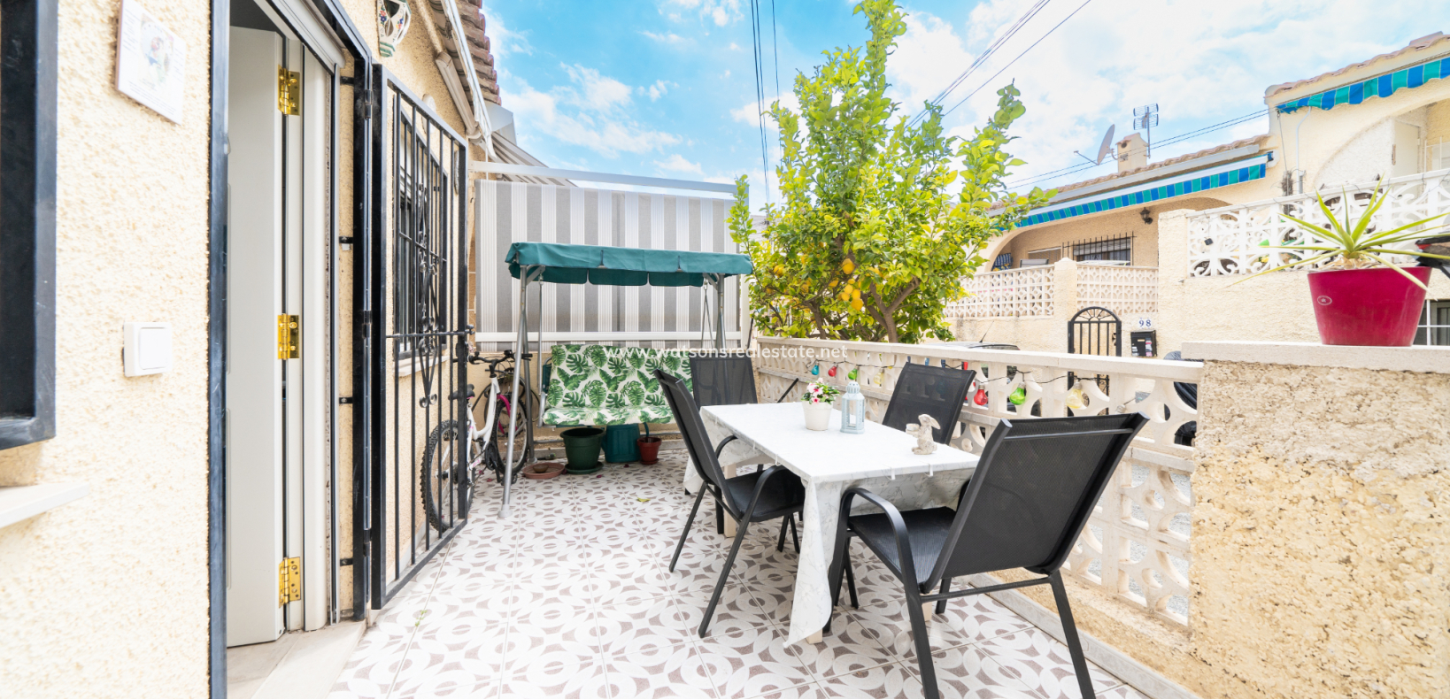 Resale - Reihenhaus - Urb. La Marina