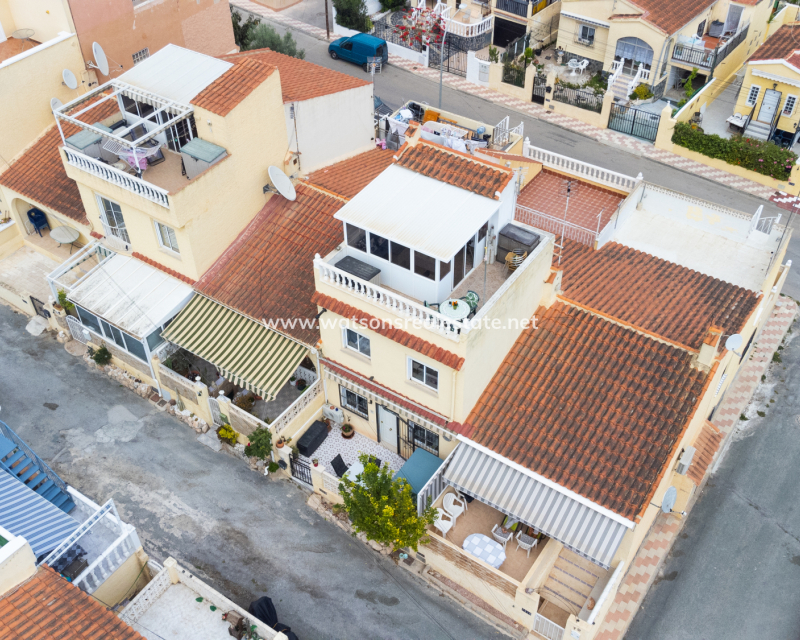 Resale - Reihenhaus - Urb. La Marina