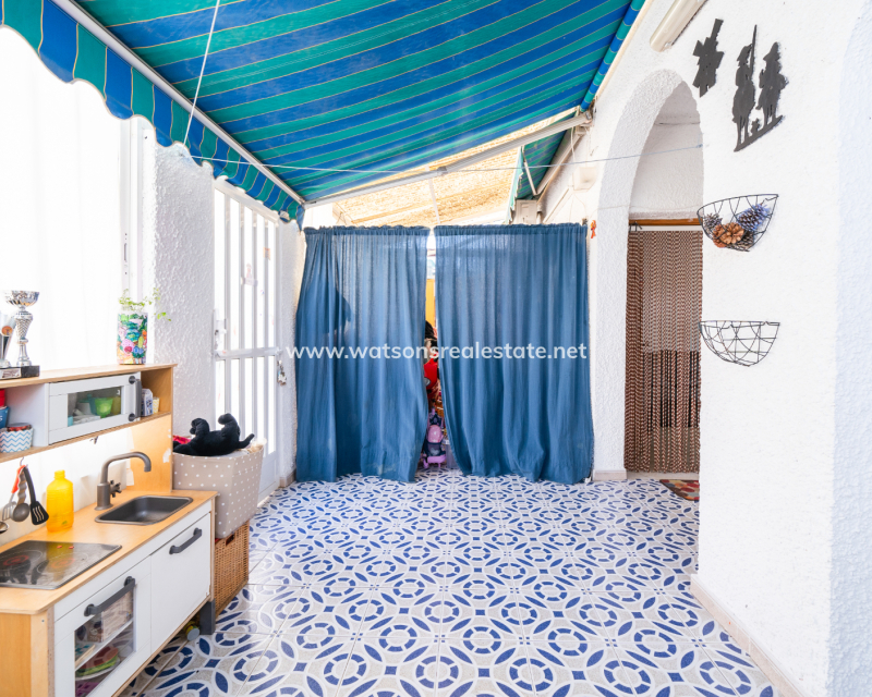 Resale - Reihenhaus - Urb. La Marina