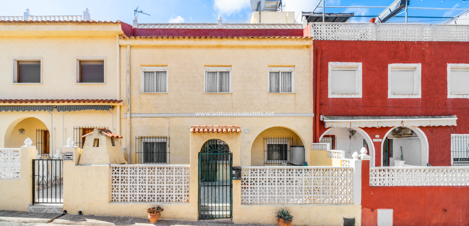 Resale - Reihenhaus - Urb. La Marina