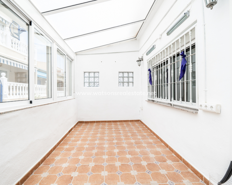 Resale - Reihenhaus - Urb. La Marina