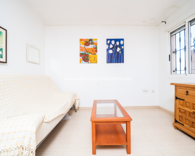 Resale - Reihenhaus - Urb. La Marina