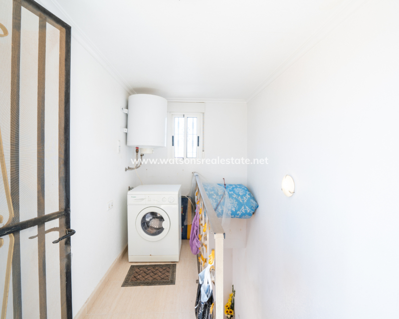 Resale - Reihenhaus - Urb. La Marina