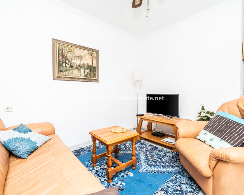 Resale - Reihenhaus - Urb. La Marina