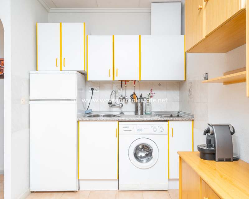 Resale - Reihenhaus - Urb. La Marina