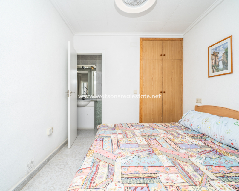 Resale - Reihenhaus - Urb. La Marina