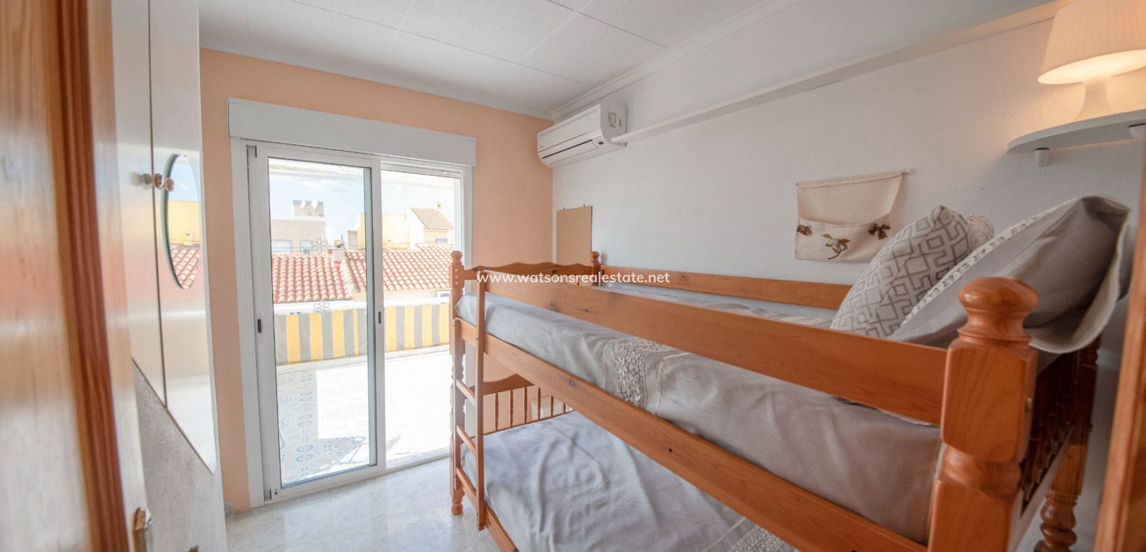 Resale - Reihenhaus - Urb. La Marina