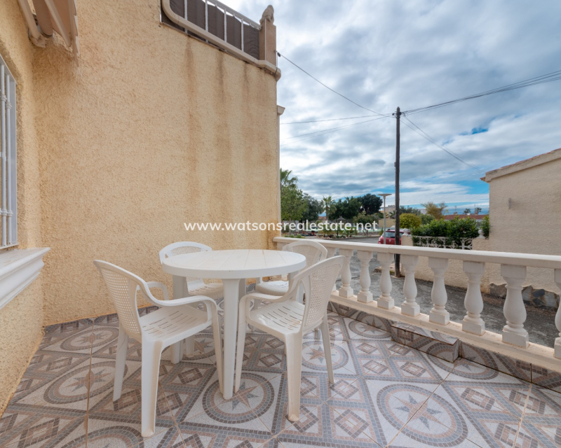 Resale - Reihenhaus - Urb. La Marina