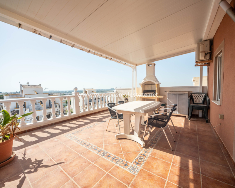 Resale - Reihenhaus - Urb. La Marina