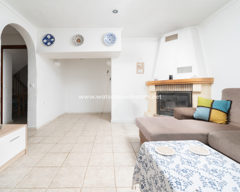 Resale - Reihenhaus - Urb. La Marina