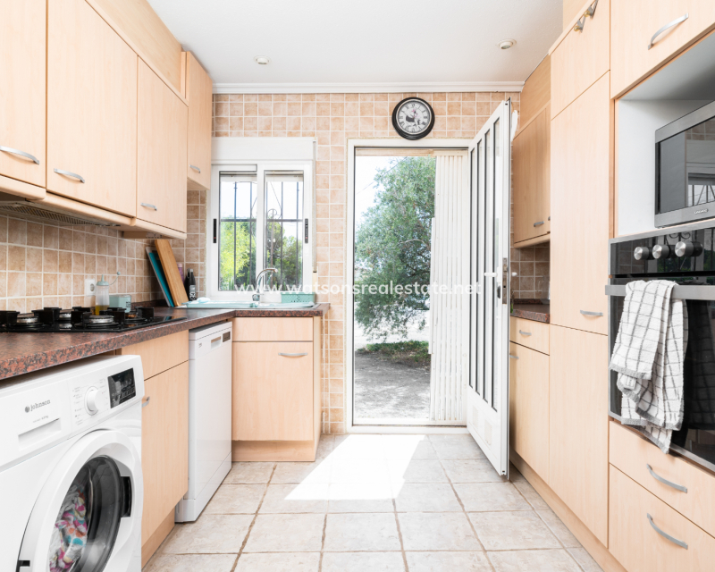 Resale - Reihenhaus - Urb. La Marina