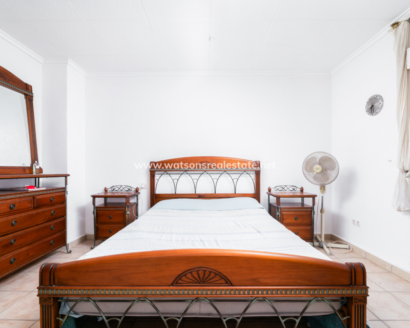 Resale - Reihenhaus - Urb. La Marina